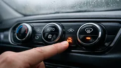 Przycisk A/C w aucie: kiedy go włączać, a kiedy lepiej odpuścić