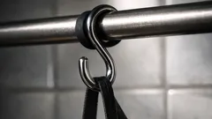 Prosty trik na spadający S-hak: silikonowa gumka i problem znika w minutę